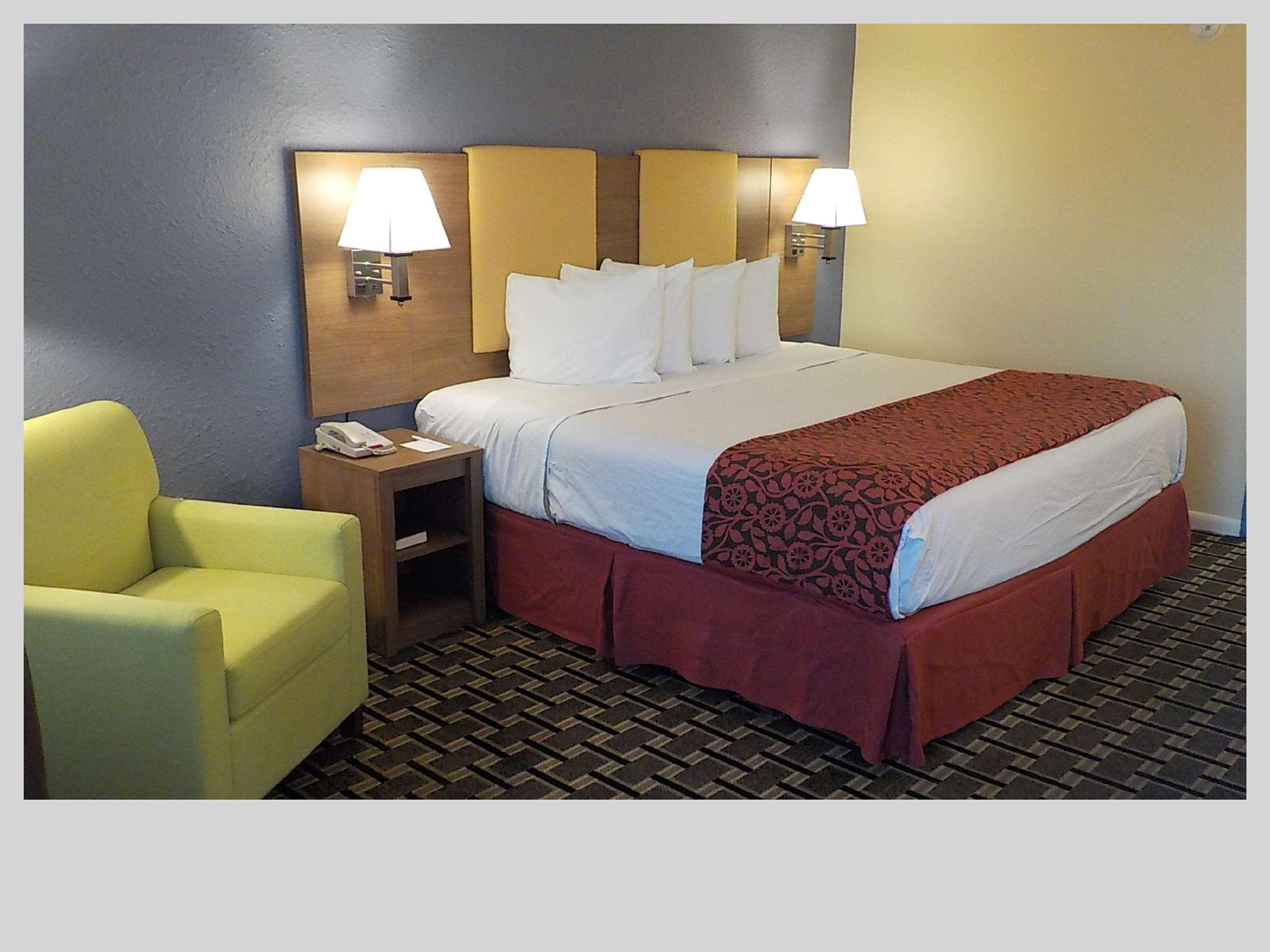 Best Western Bazarell Inn Montemorelos Extérieur photo