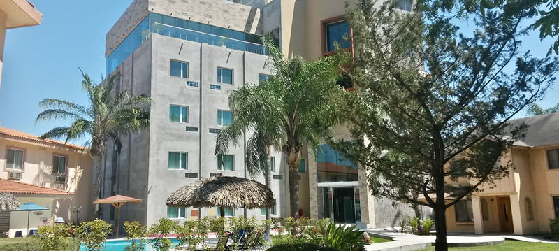 Best Western Bazarell Inn Montemorelos Extérieur photo