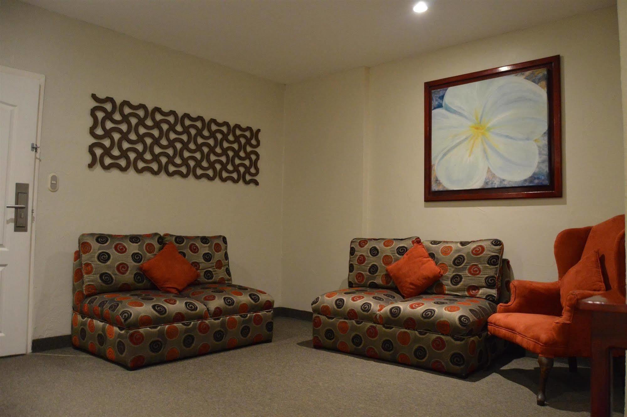 Best Western Bazarell Inn Montemorelos Extérieur photo